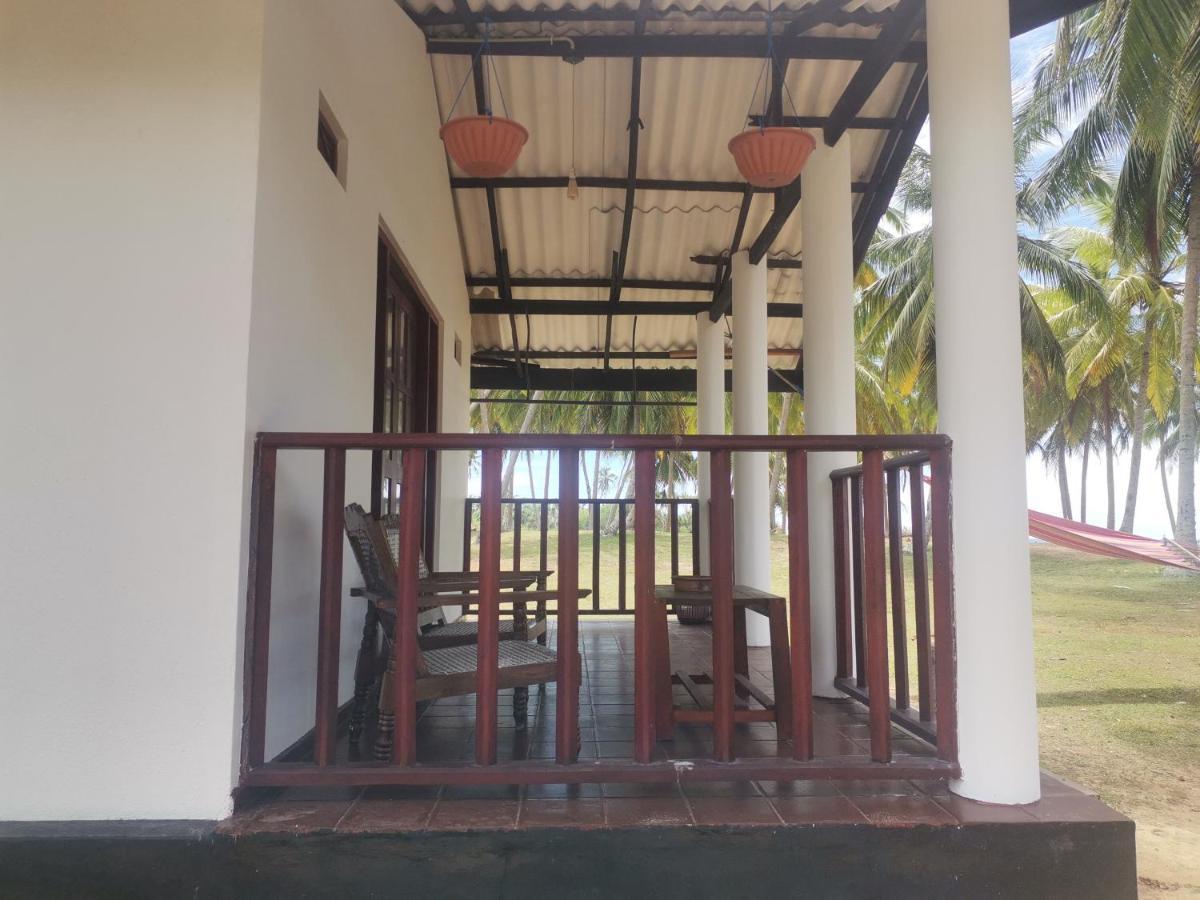 Helios Beach Resort Tangalle Εξωτερικό φωτογραφία