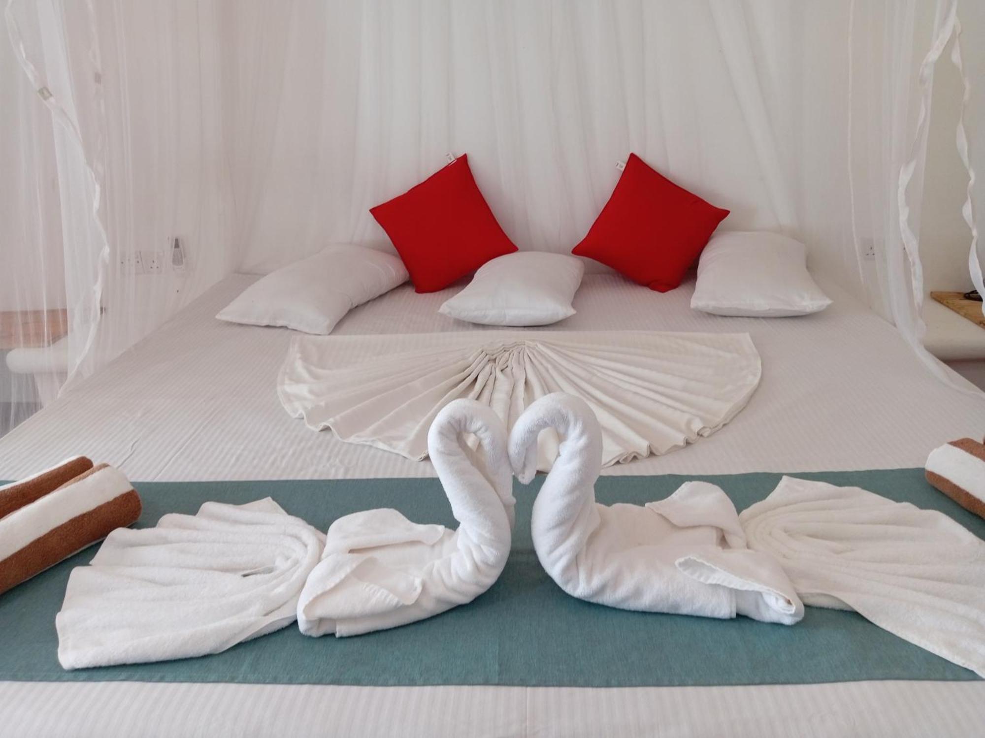 Helios Beach Resort Tangalle Εξωτερικό φωτογραφία