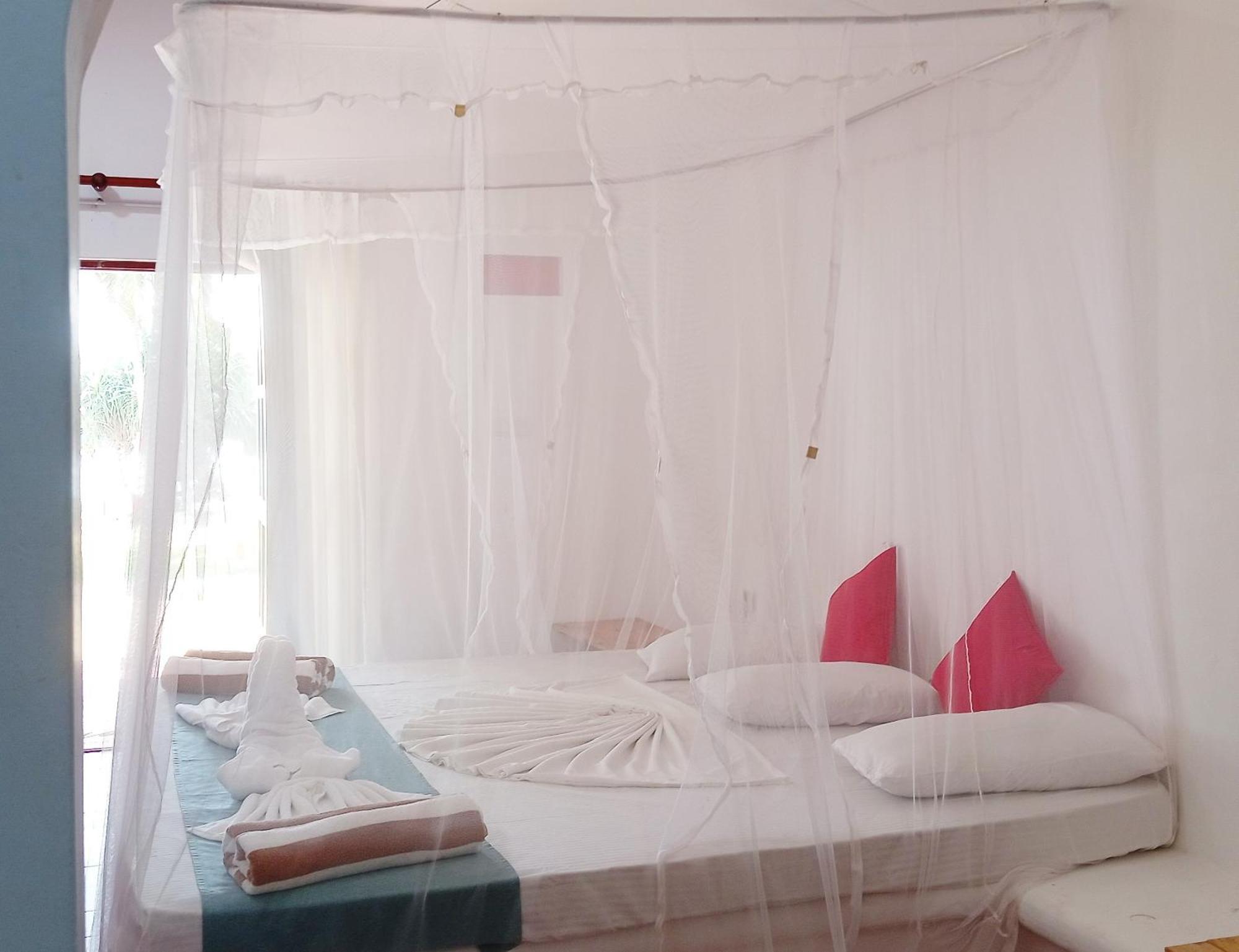 Helios Beach Resort Tangalle Εξωτερικό φωτογραφία