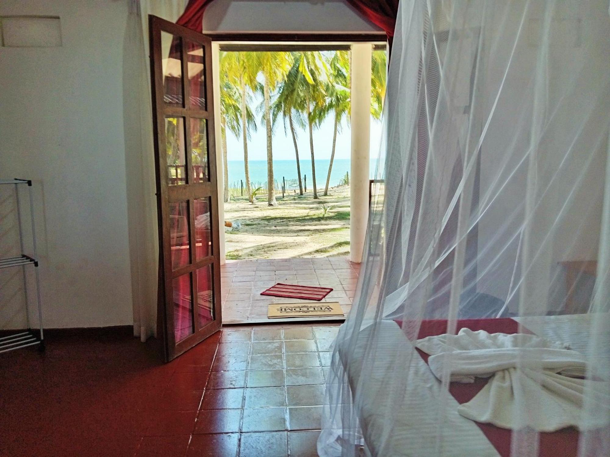 Helios Beach Resort Tangalle Εξωτερικό φωτογραφία